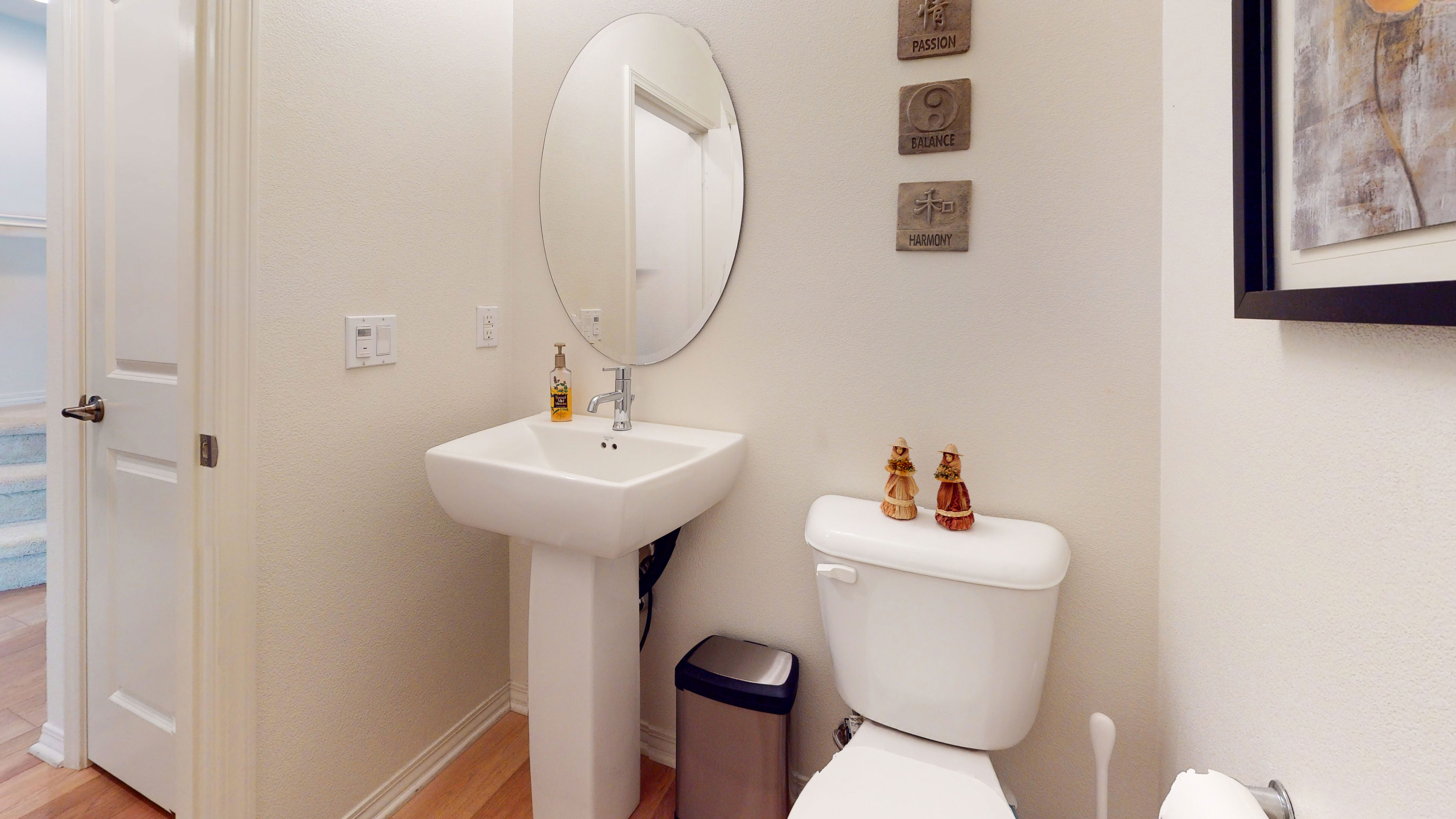 5556 Coral-Dr-105-Hawthorne-CA-90250-06172020_175555