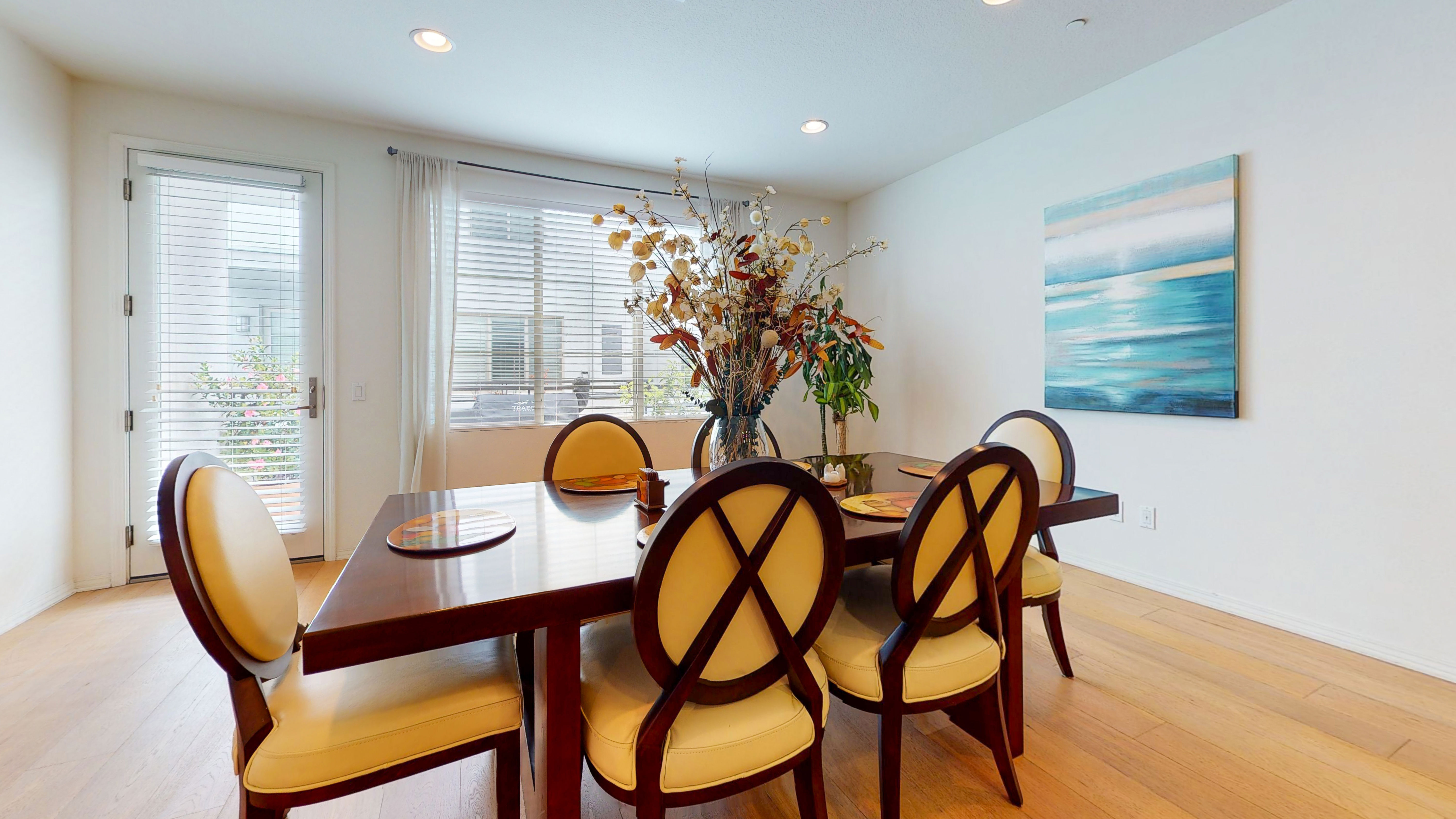 5556 Coral-Dr-105-Hawthorne-CA-90250-06172020_175630