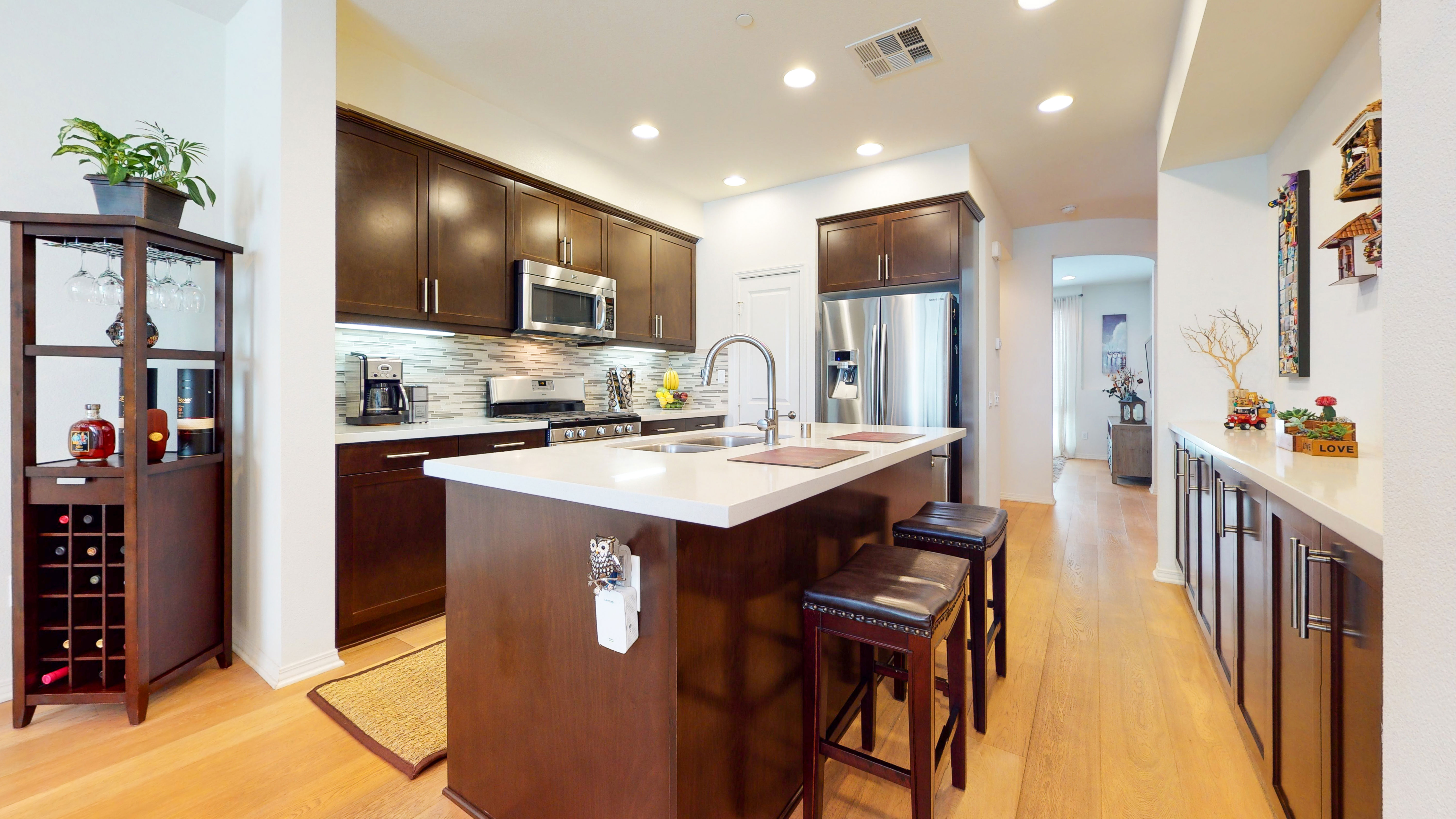 5556 Coral-Dr-105-Hawthorne-CA-90250-06172020_175648