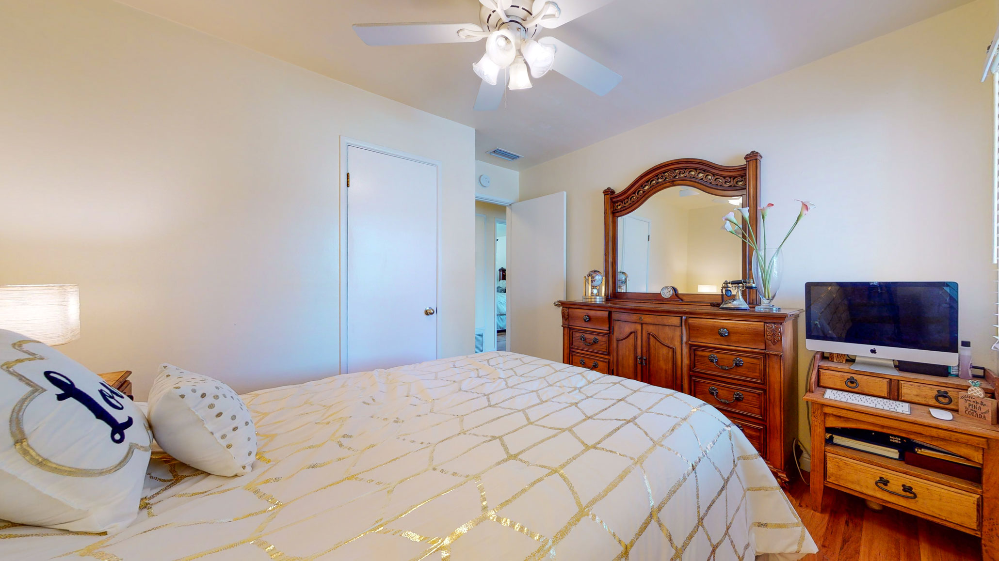 6116 Hayter-Ave-Lakewood-CA-United-States-04132020_120733